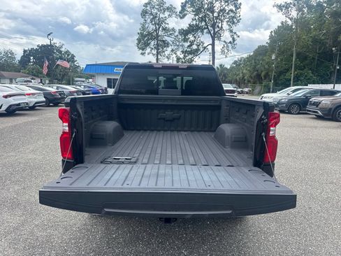 Used 2025 Chevrolet Silverado 1500 LT Trail Boss w/ LT Trail Boss Premium Package AWD/4WD image 9