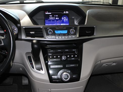 Used 2012 Honda Odyssey EX-L image 14
