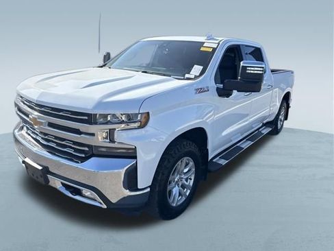Used 2021 Chevrolet Silverado 1500 LTZ w/ Technology Package AWD/4WD image 12