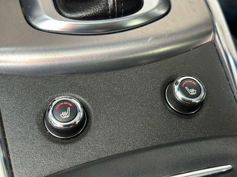 Used 2015 INFINITI Q40 w/ Moonroof Package image 23