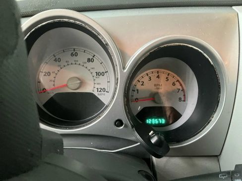 Used 2009 Chrysler PT Cruiser FWD image 5