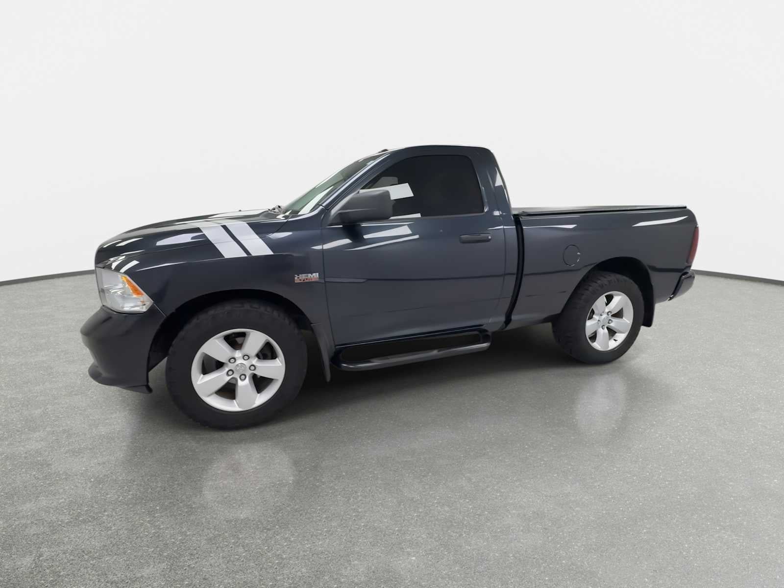 Used 2013 RAM 1500 Express RWD image 5