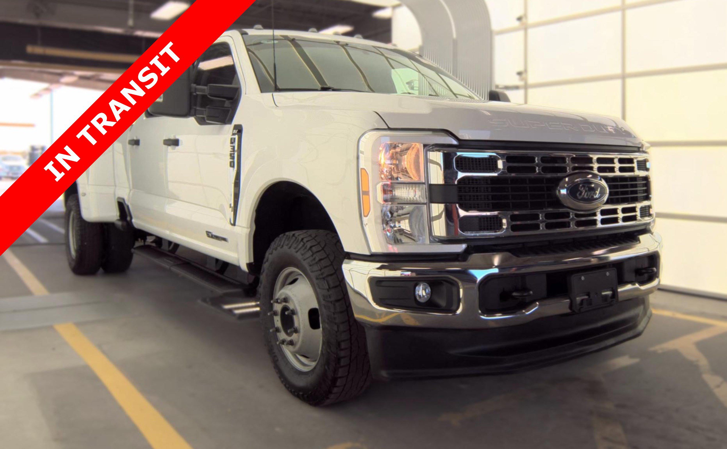 Used 2025 Ford F350 XLT w/ FX4 Off-Road Package AWD/4WD image 5