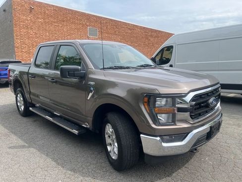 Used 2023 Ford F150 XLT AWD/4WD image 7