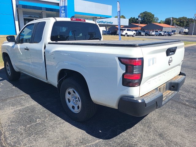 Used 2023 Nissan Frontier S AWD/4WD image 2