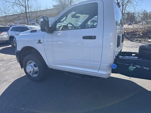 New 2024 RAM 3500 Tradesman image 4