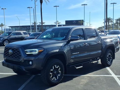 Certified 2021 Toyota Tacoma TRD Off-Road w/ Technology Package image 8