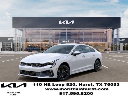 New 2026 Kia K5 LXS FWD image 1