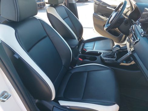 Used 2023 Kia Seltos S w/ Navigation Package image 10