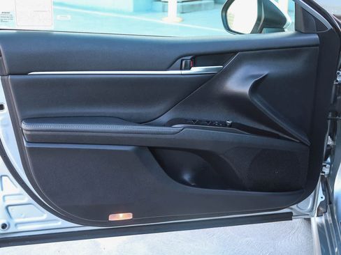 Used 2023 Toyota Camry XSE image 21