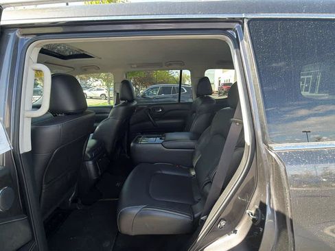 Used 2024 INFINITI QX80 Luxe AWD/4WD image 22