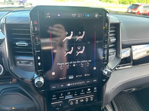 New 2026 RAM 3500 Limited AWD/4WD image 23