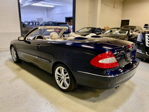 Used 2007 Mercedes-Benz CLK 350 Cabriolet image 7