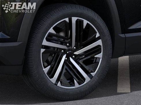 New 2026 Chevrolet Equinox RS w/ LPO, Floor Liner Package image 21