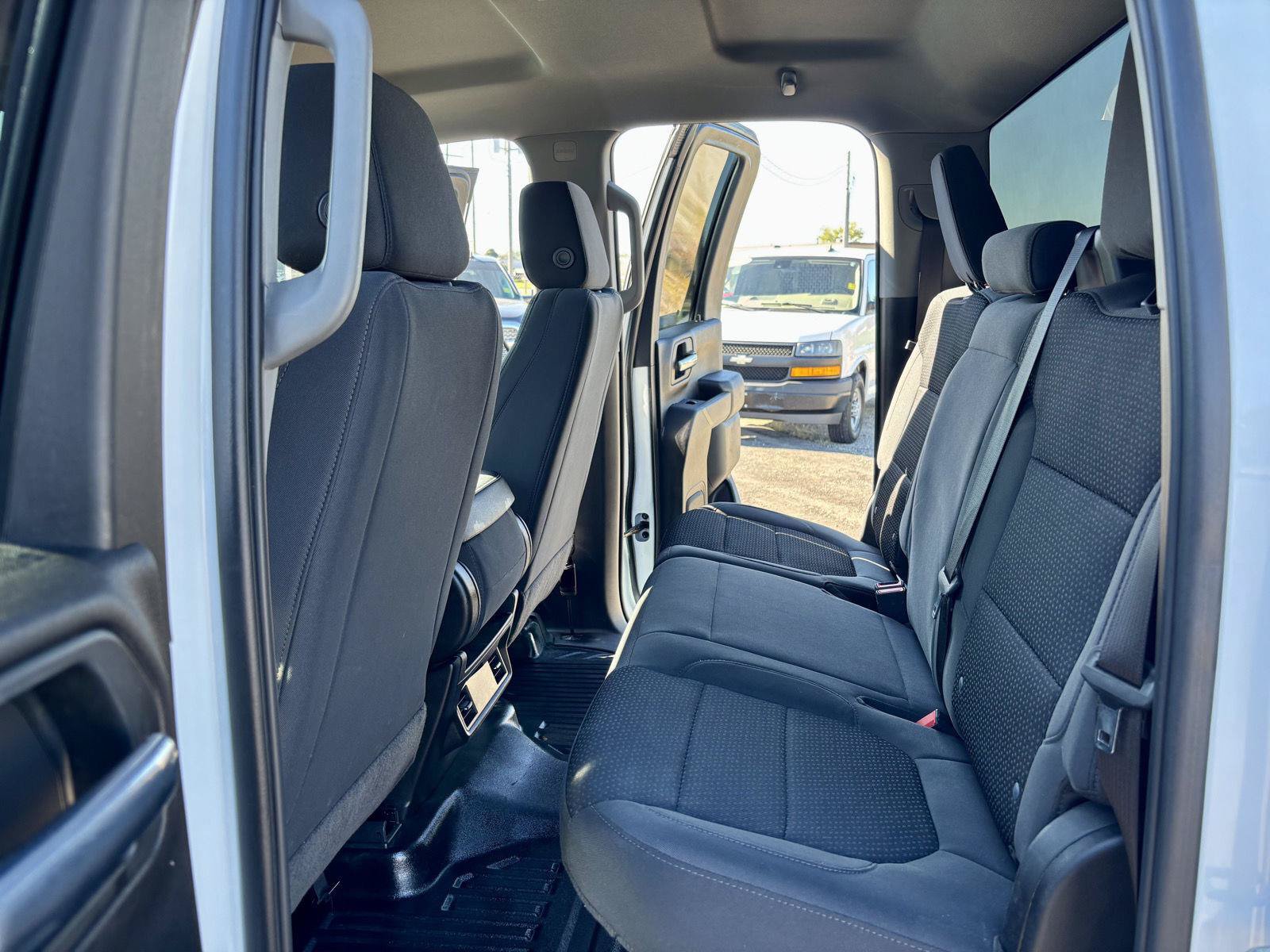 Used 2023 GMC Sierra 2500 Pro AWD/4WD image 15