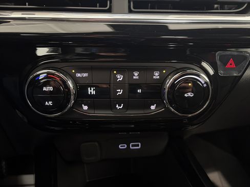 New 2026 Chevrolet Trax RS w/ Driver Confidence Package image 19