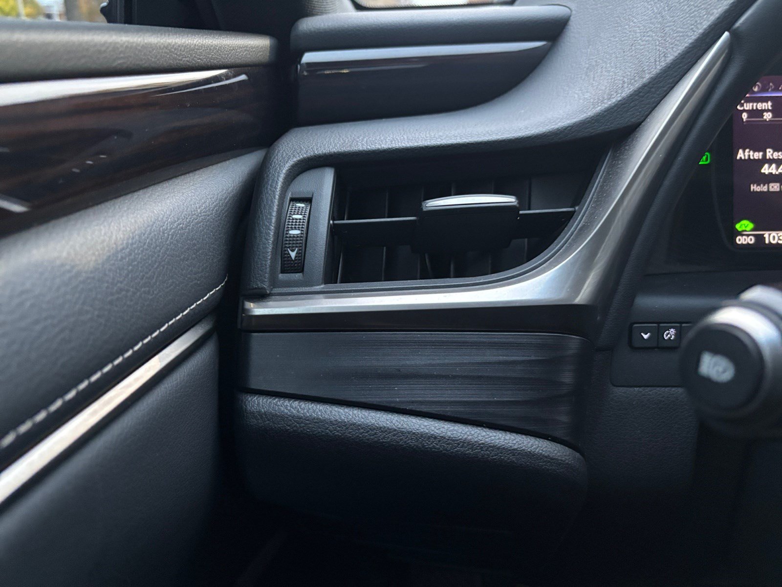 Used 2021 Lexus ES 300h w/ Premium Package FWD image 15