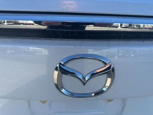 Used 2023 MAZDA CX-9 Signature image 8