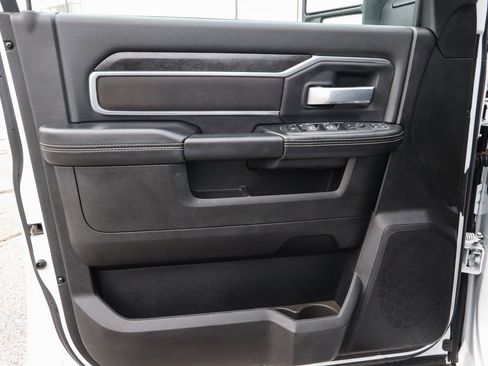 Used 2024 RAM 2500 Big Horn image 17