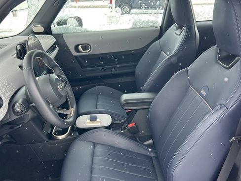 Used 2025 MINI Cooper S image 11