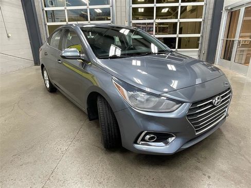 Used 2020 Hyundai Accent SEL image 7