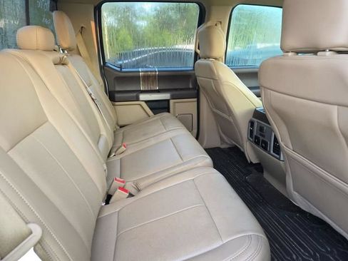 Used 2020 Ford F150 Lariat w/ Equipment Group 502A Luxury AWD/4WD image 3