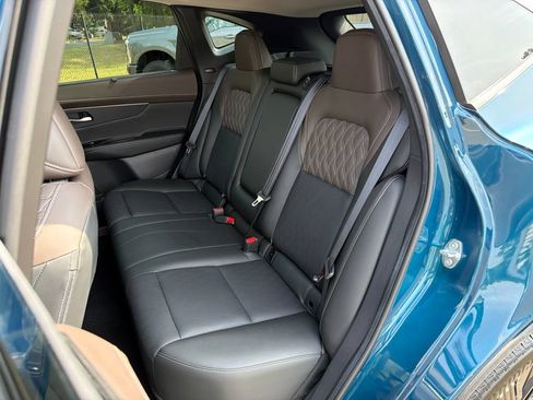 Certified 2025 Nissan Murano Platinum w/ Cargo Package AWD/4WD image 21