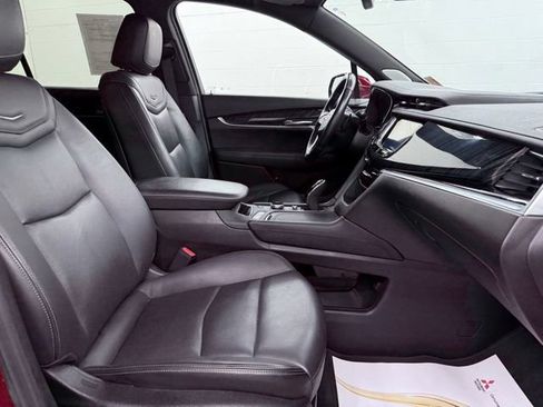 Used 2023 Cadillac XT6 Premium Luxury AWD/4WD image 16