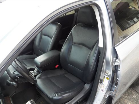 Used 2015 Subaru Outback 2.5i Limited AWD/4WD image 9