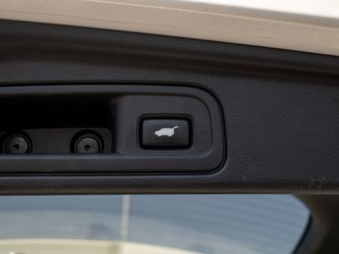 Used 2019 Honda Pilot EX-L image 6