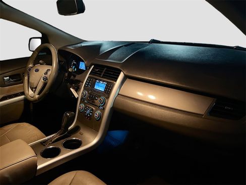 Used 2012 Ford Edge SEL image 26