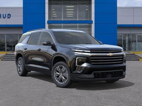 New 2026 Chevrolet Traverse LT image 7