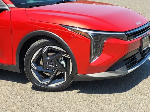 Used 2025 Kia K4 EX FWD image 6