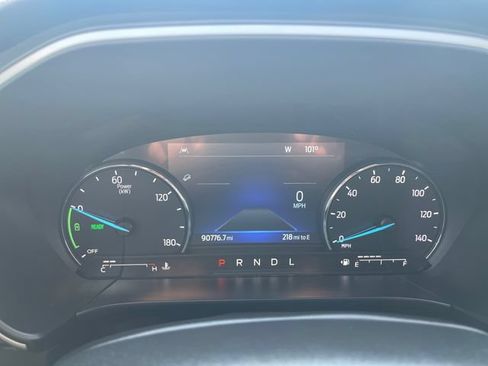 Used 2021 Ford Escape SE FWD image 17