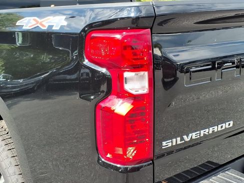 New 2026 Chevrolet Silverado 1500 LT w/ All Star Edition Plus AWD/4WD image 9