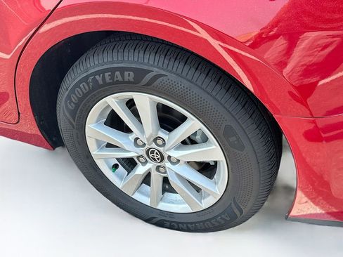 Used 2025 Toyota Camry LE image 36