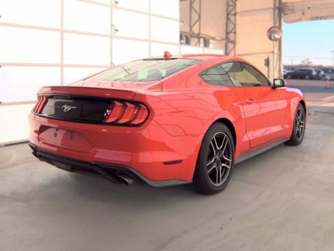 Used 2022 Ford Mustang Premium RWD image 2