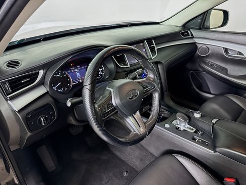 Used 2019 INFINITI QX50 Luxe image 8