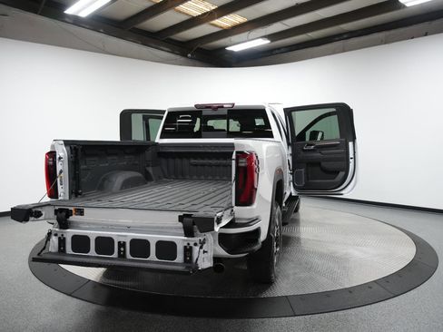 Used 2024 GMC Sierra 2500 Denali w/ Denali Reserve Package image 12