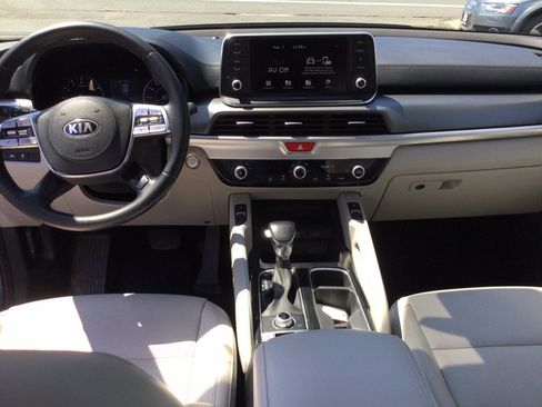 Used 2021 Kia Telluride S AWD/4WD image 20