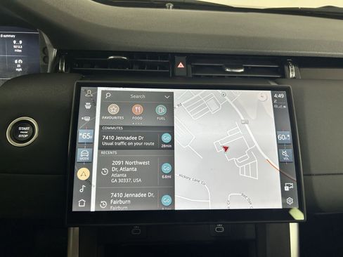 Used 2025 Land Rover Discovery Sport S image 25