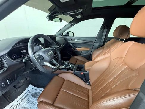Used 2023 Audi Q5 2.0T Premium Plus w/ Premium Plus Package AWD/4WD image 5