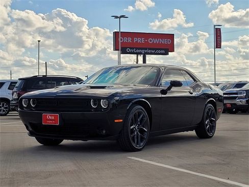 Used 2023 Dodge Challenger SXT w/ Blacktop Package image 3