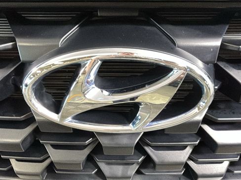 Certified 2023 Hyundai Santa Fe SEL FWD image 10