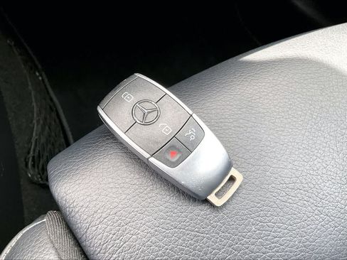 Used 2020 Mercedes-Benz CLA 250 image 19