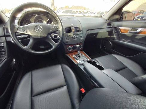 Used 2010 Mercedes-Benz C 300 Sedan image 30