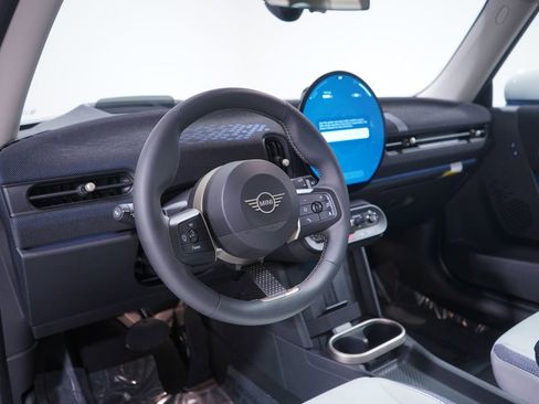 Used 2025 MINI Cooper S FWD image 6