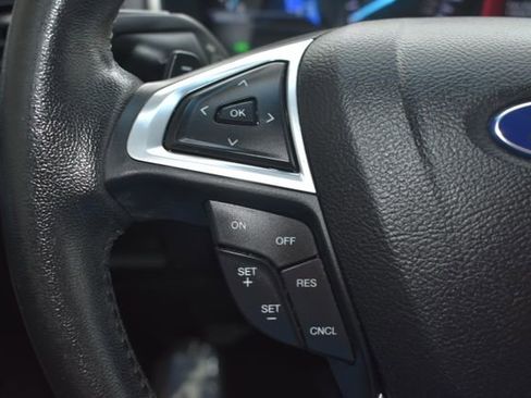 Used 2017 Ford Edge Titanium w/ Equipment Group 301A image 24