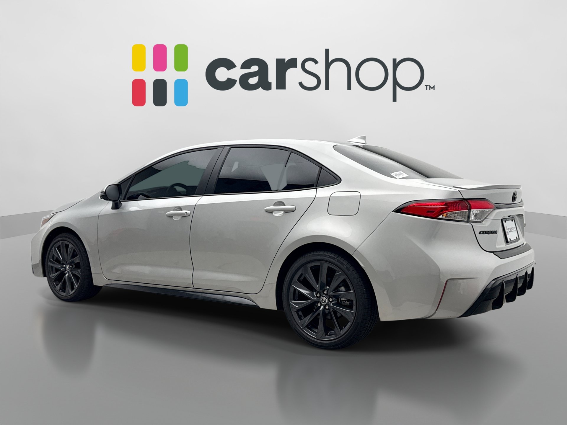 Used 2026 Toyota Corolla SE FWD image 3
