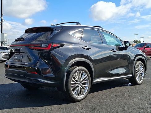 Used 2024 Lexus NX 350 AWD w/ Luxury Package image 6